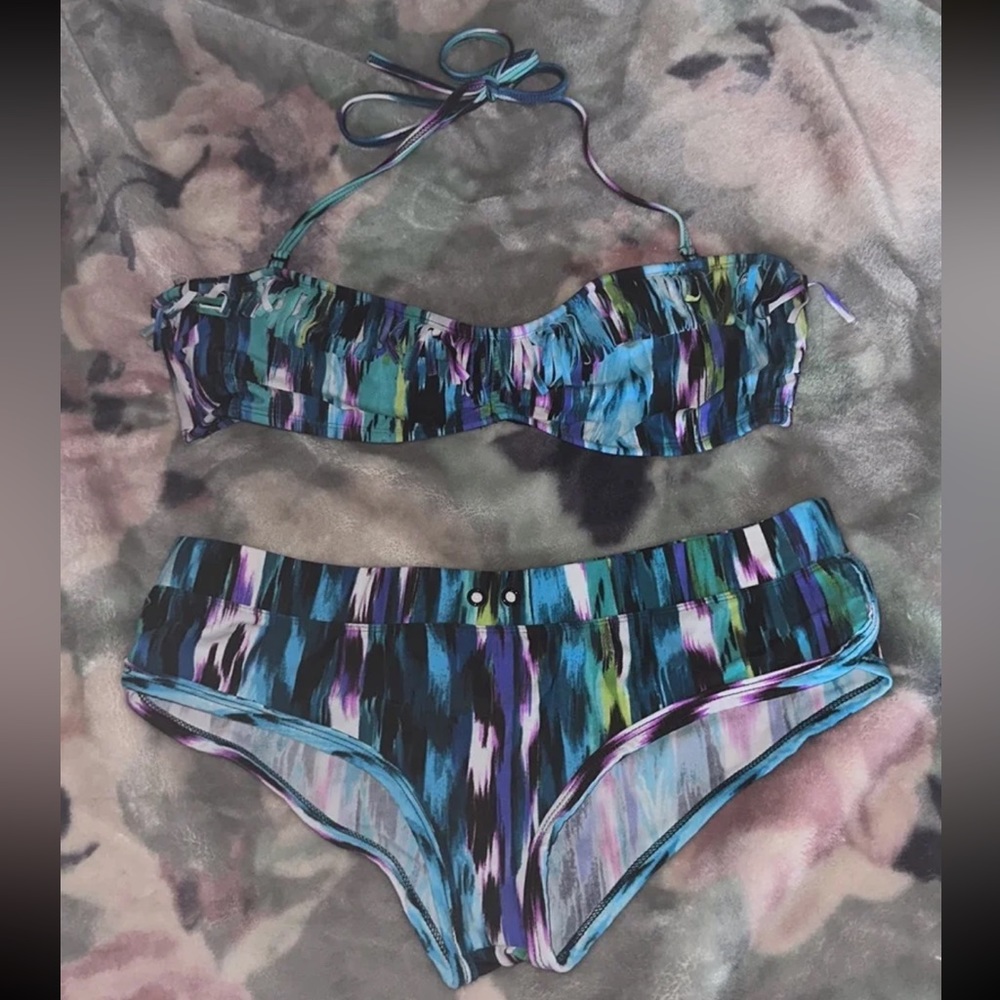 Eidon Bikini Set